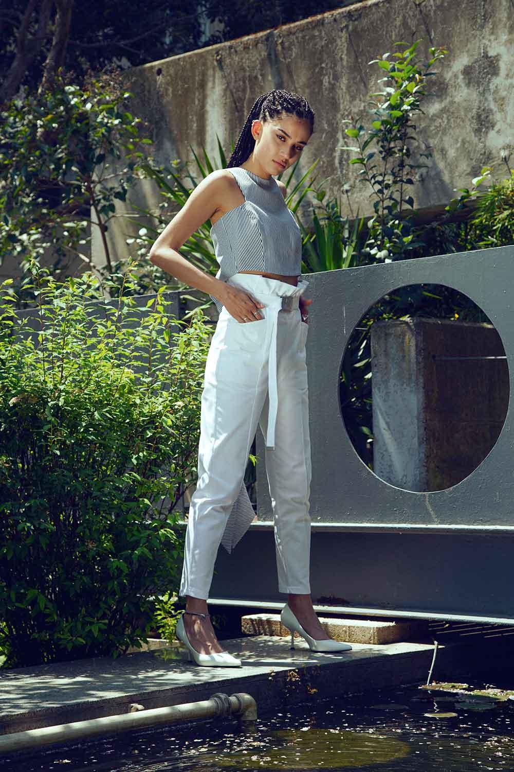 Mirimalist-White Denim Carrot Pants-Kot Pantolon-2-milagron.live