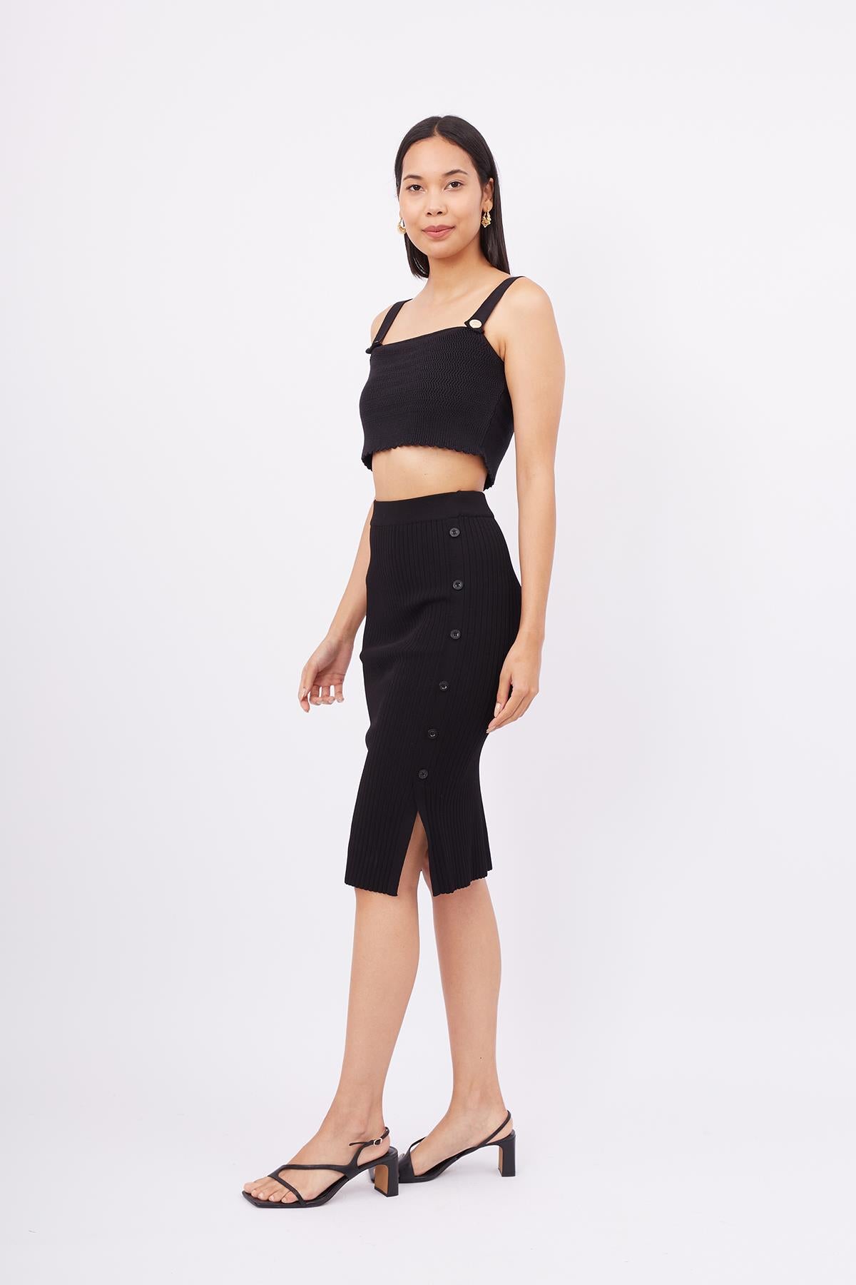 Peraluna-Jasmine Skirt Midi Boy Yandan Düğmeli Ribana Kadın Triko Etek Siyah-Etek-6-milagron.live