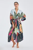 Peraluna-Kauri̇ Tropik Desenli Bilek Hizası Saten Kadın Kimono-Kimono-5-milagron.live