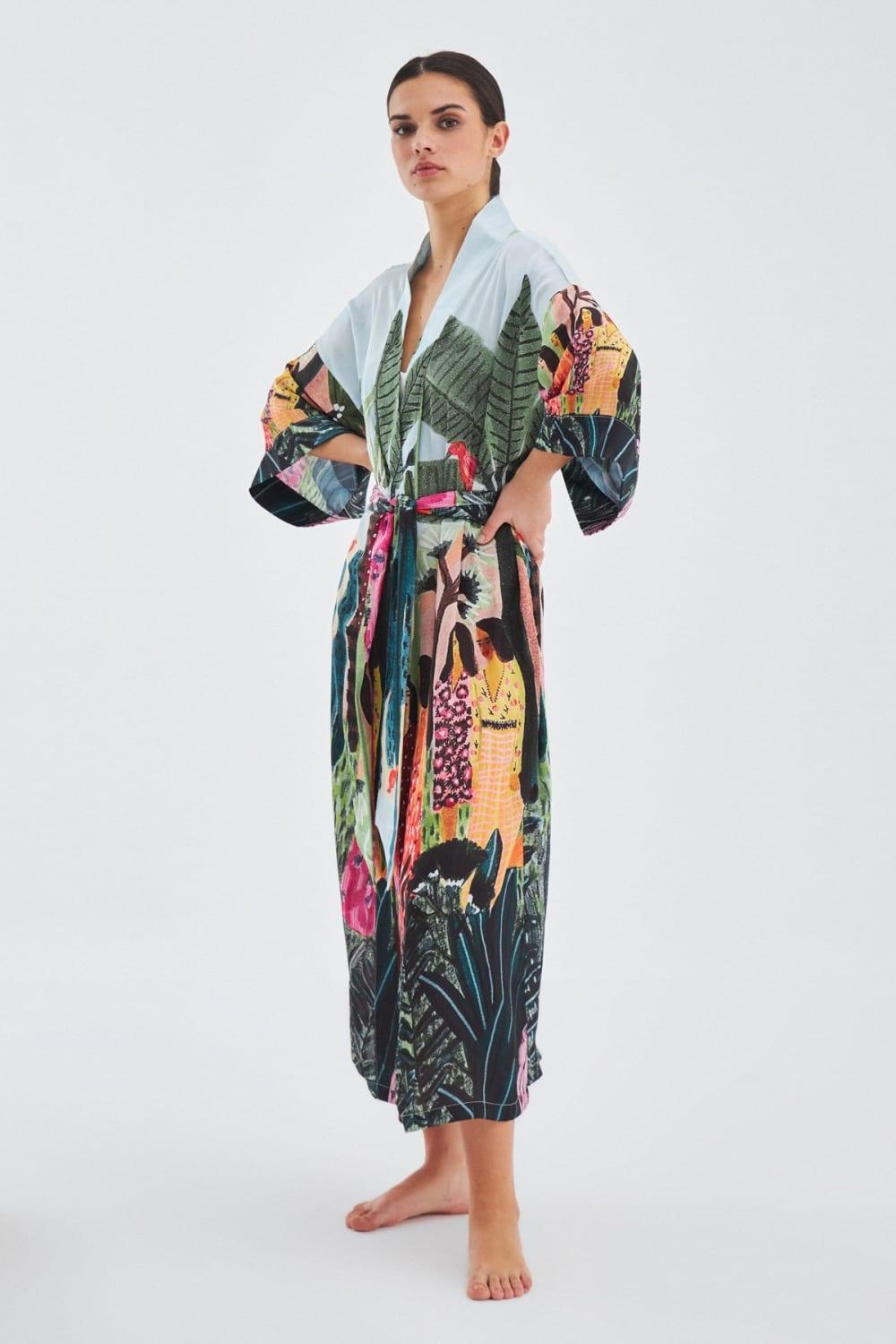 Peraluna-Kauri̇ Tropik Desenli Bilek Hizası Saten Kadın Kimono-Kimono-6-milagron.live