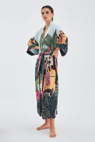 Peraluna-Kauri̇ Tropik Desenli Bilek Hizası Saten Kadın Kimono-Kimono-6-milagron.live