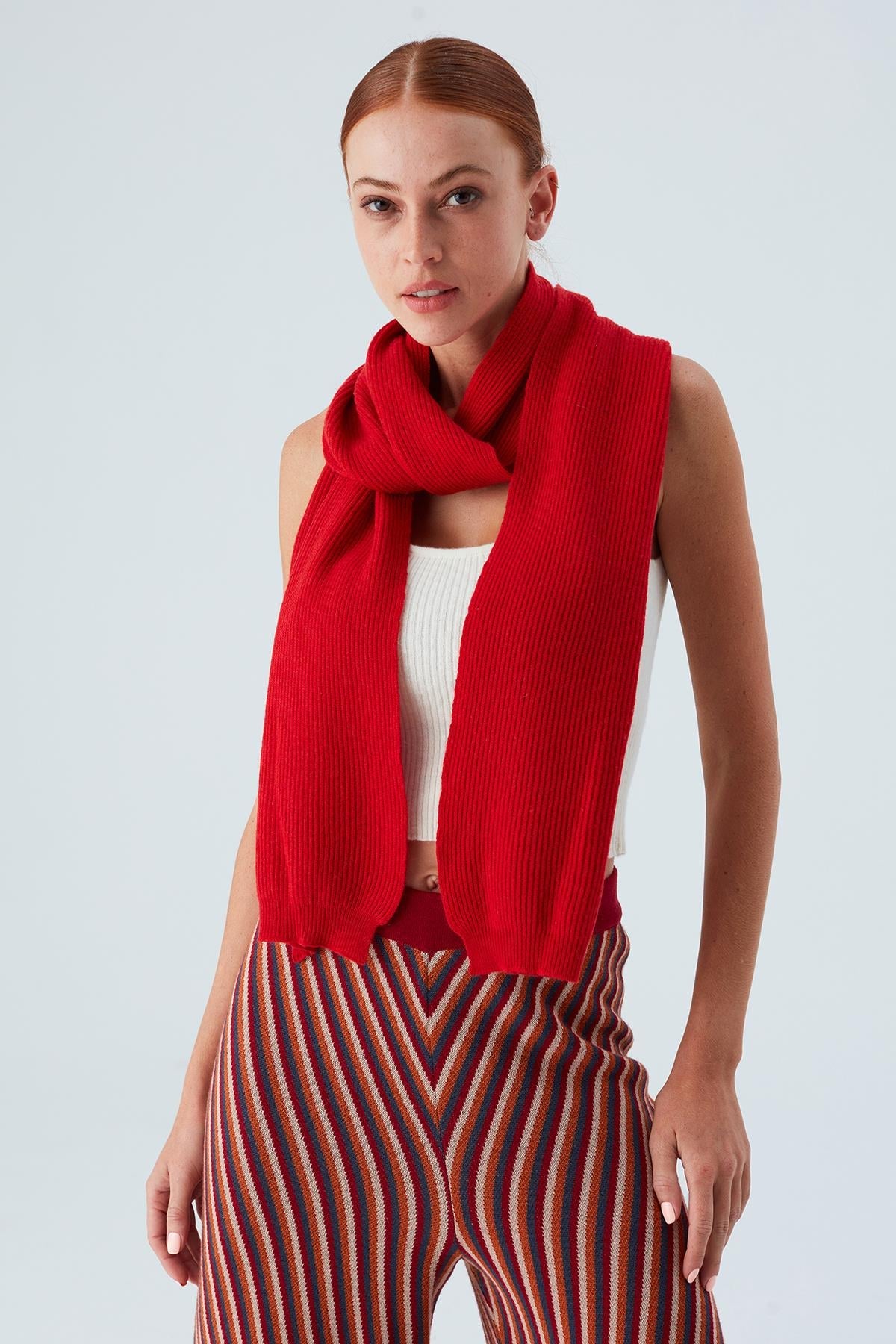 Peraluna Nomi Scarf Selanik Örgü Kaşmir Karışımlı Yumuşak Kadın Triko Atkı - Kırmızı