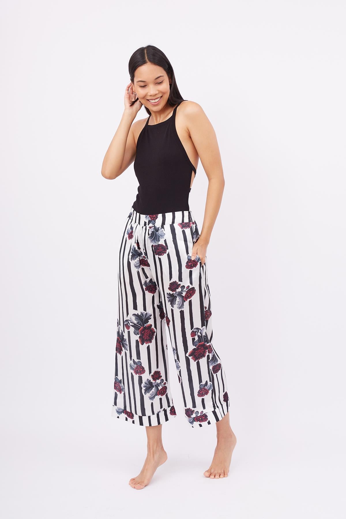 Peraluna-Stripe Garden Trouser Çizgili Güllü Baskılı Saten Kadın Pantolon-Pantolon-5-milagron.live