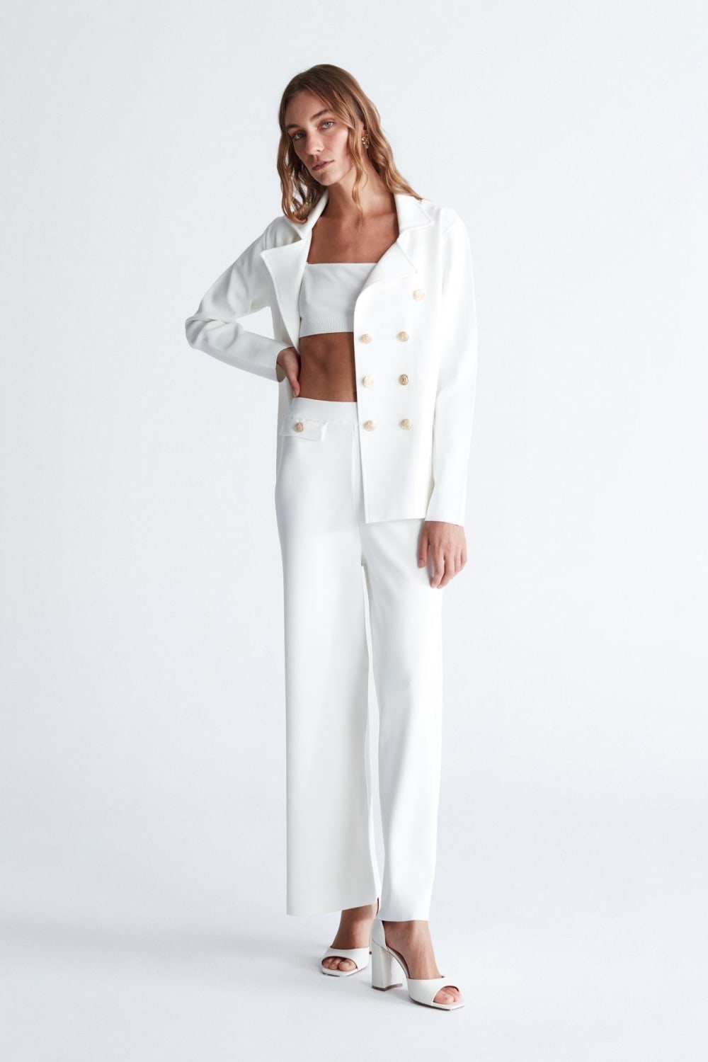 Peraluna-Styleboom X Katherine Blazer Çelik Örgü Klasik Kesim Düğmeli Blazer Kadın Triko Ceket -Ceket-12-milagron.live