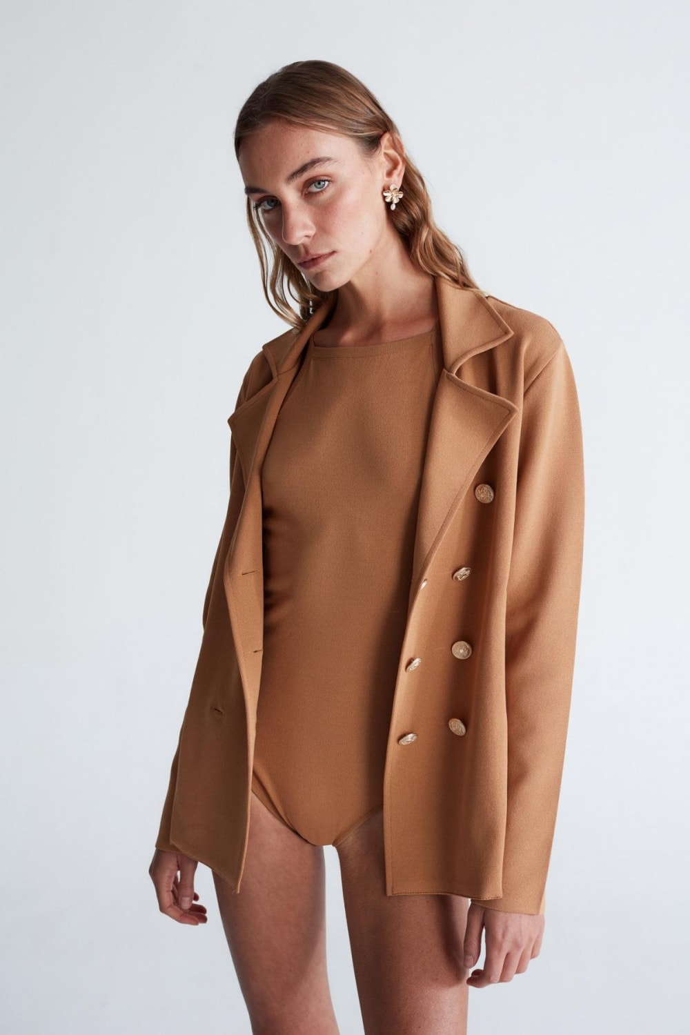 Peraluna-Styleboom X Katherine Blazer Çelik Örgü Klasik Kesim Düğmeli Blazer Kadın Triko Ceket -Ceket-19-milagron.live