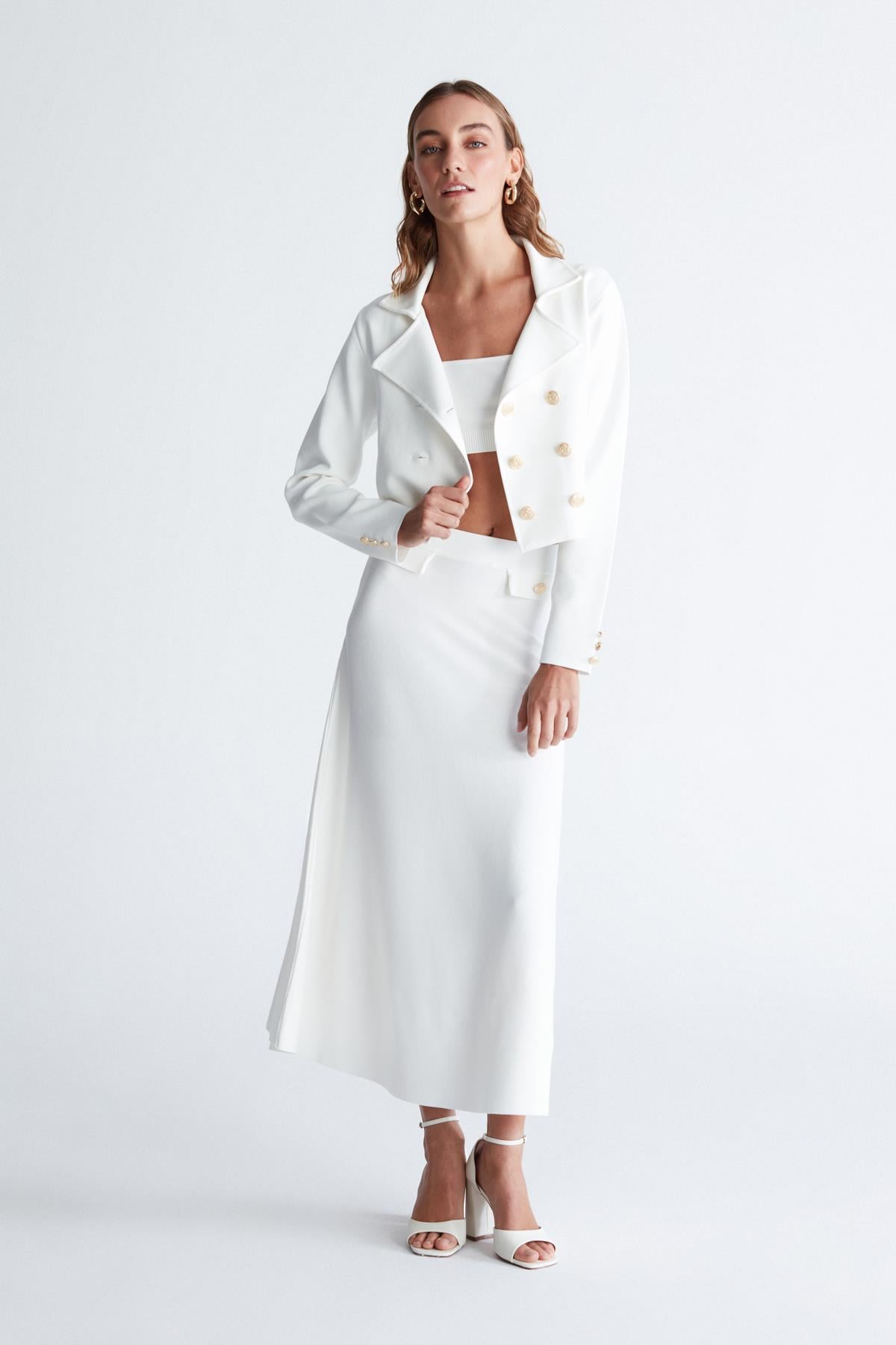 Styleboom X Peraluna Kathy Blazer Çelik Örgü Crop Kruvaze Blazer Kadın Triko Ceket - Ekru