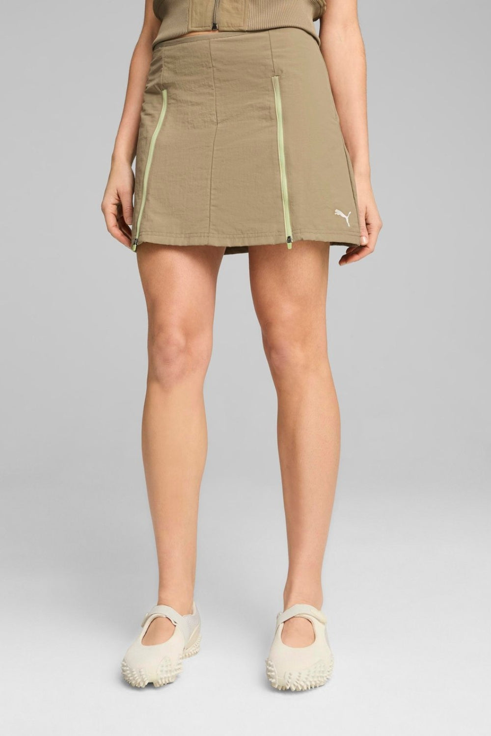 Puma-Dare To Zip-Off Woven Skirt Velvet Moss-Etek-3-milagron.live