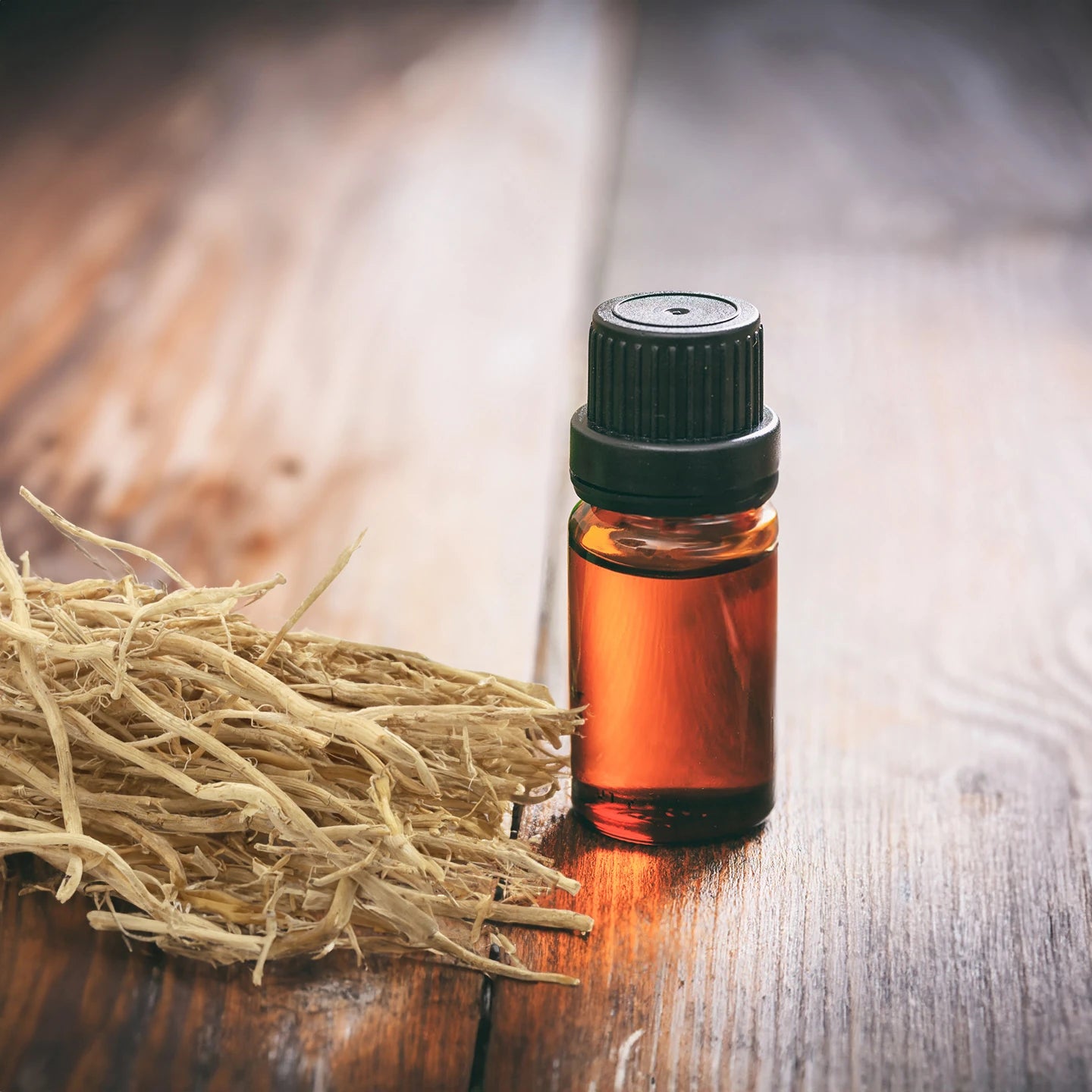 Vetiver Uçucu Yağı