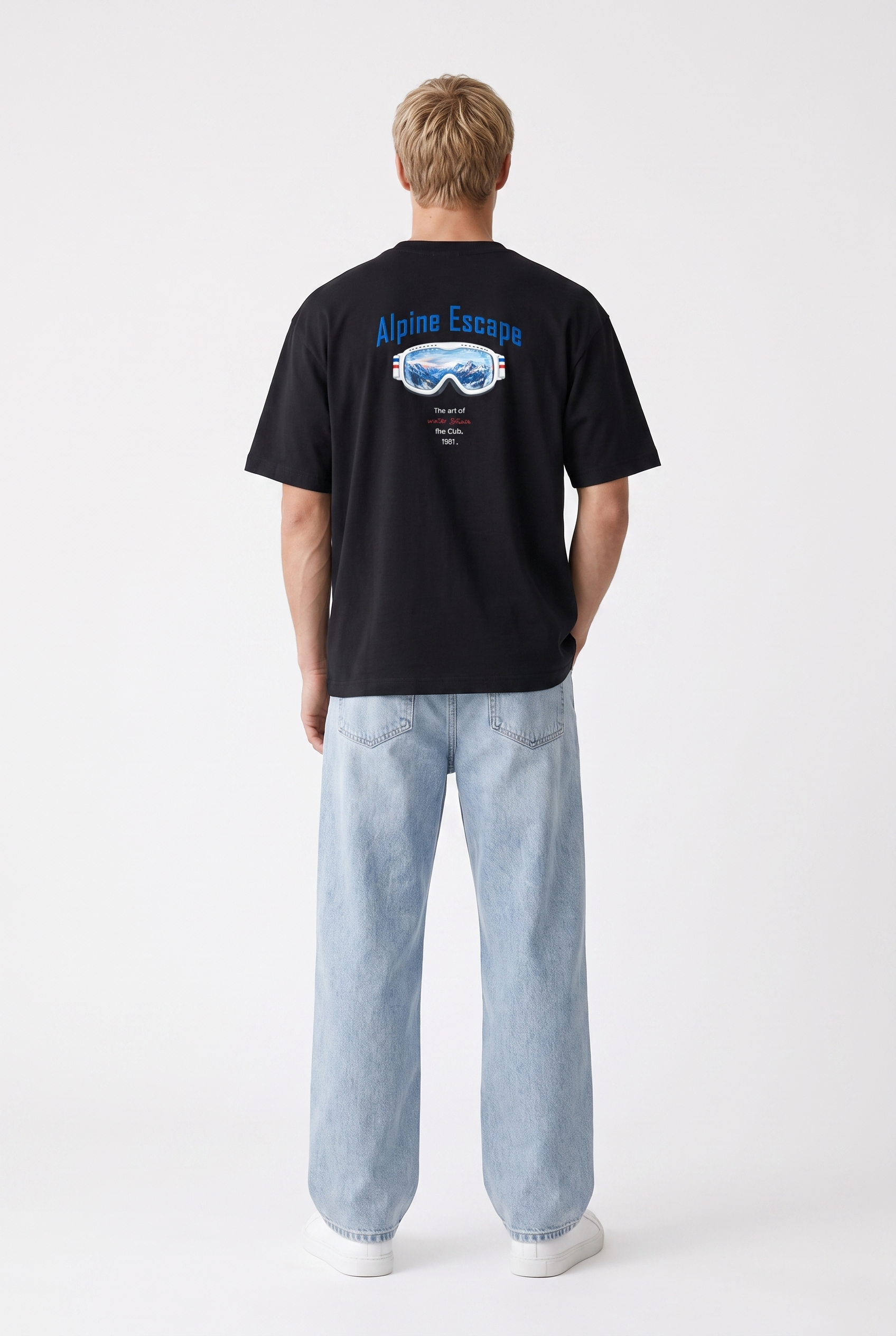 Erkek Alpine Nakışlı Oversize T-Shirt Siyah
