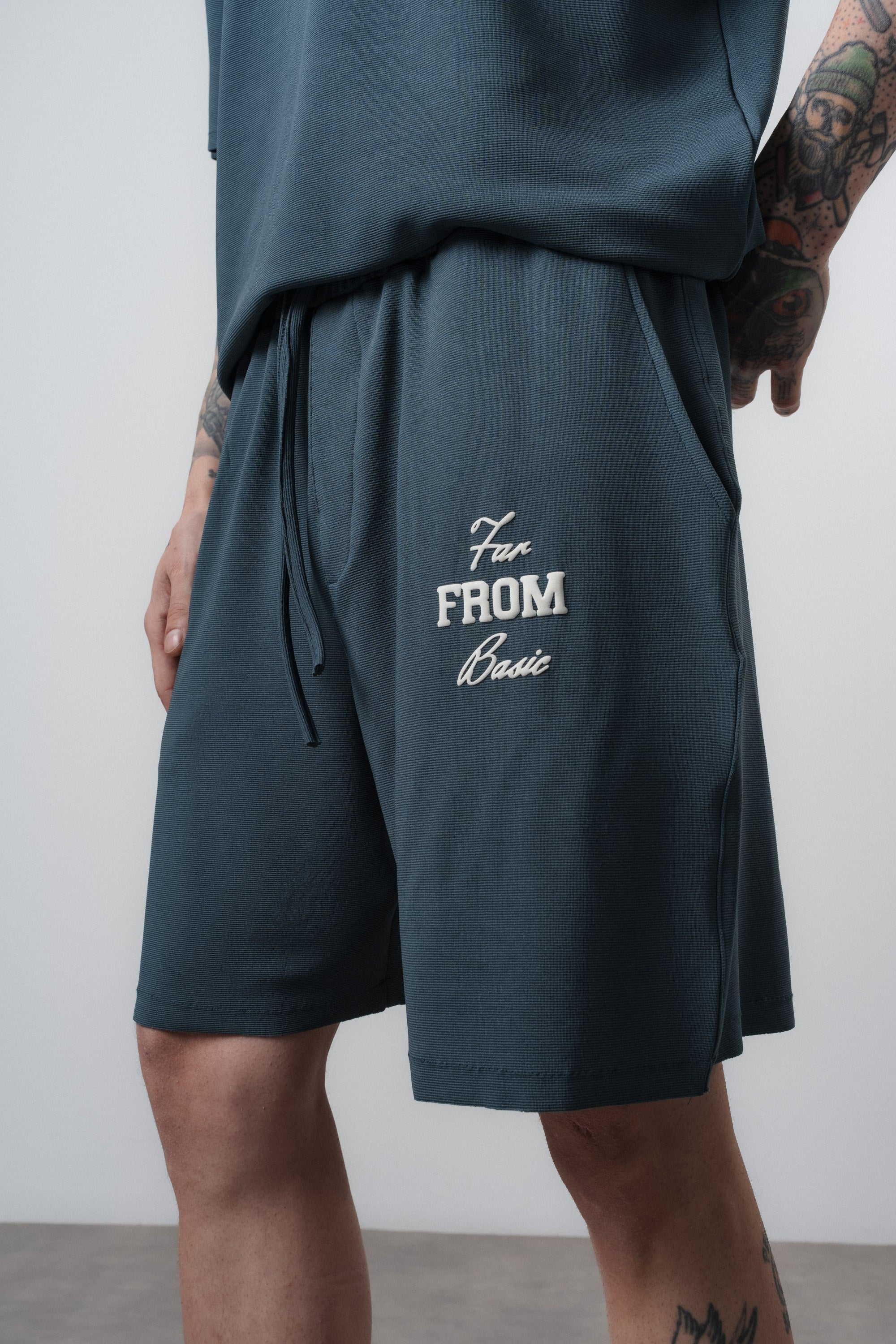 Erkek Far From Basic Baskılı Regular Fit T-Shirt Şort Takım Petrol