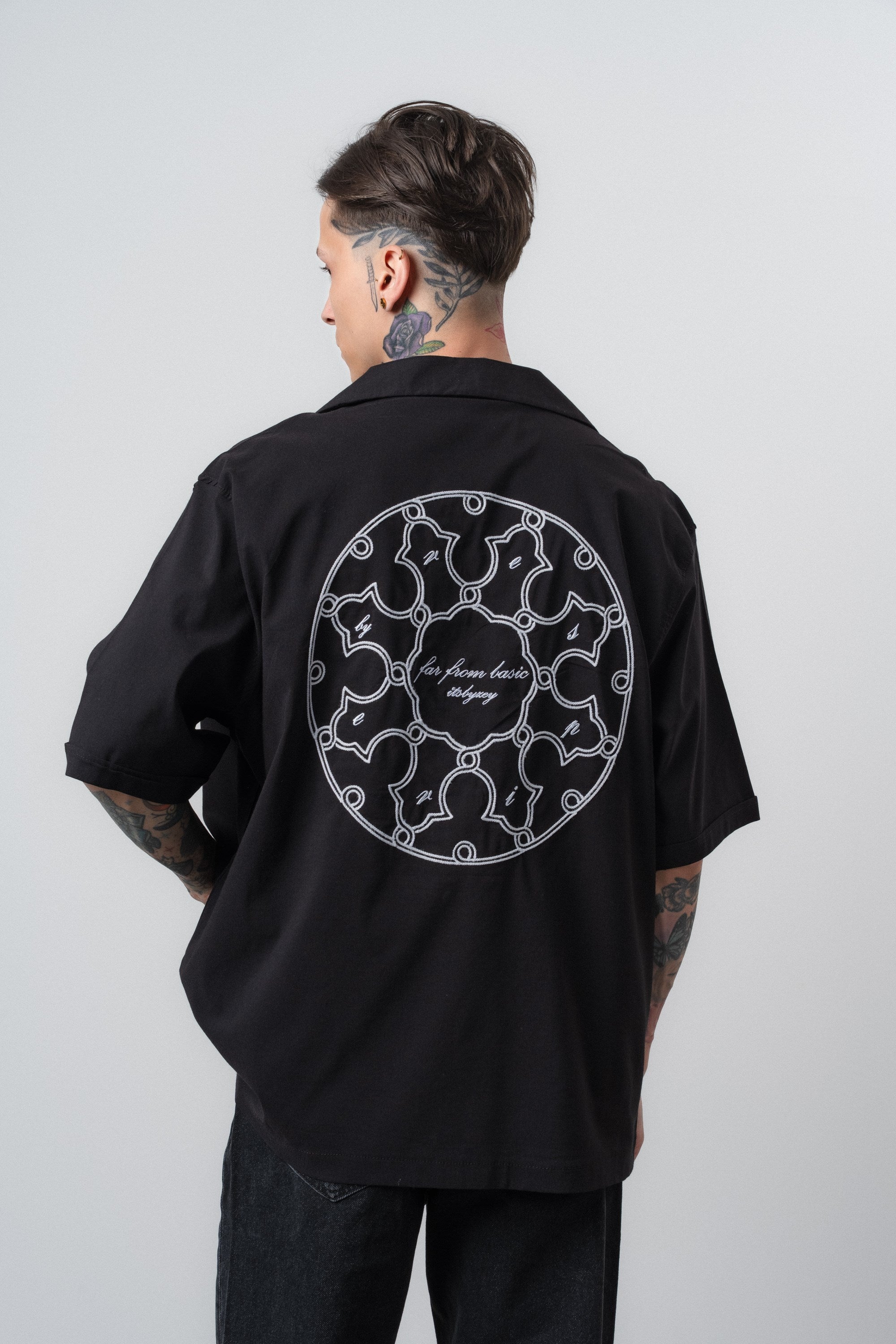 Erkek Itsbyzey Nakışlı Oversize Gömlek Siyah