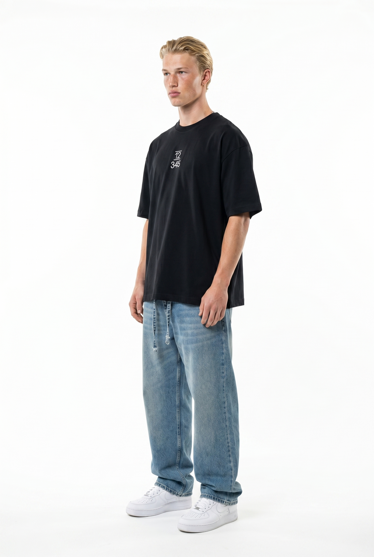 Erkek Nakışlı Oversize T-Shirt Siyah