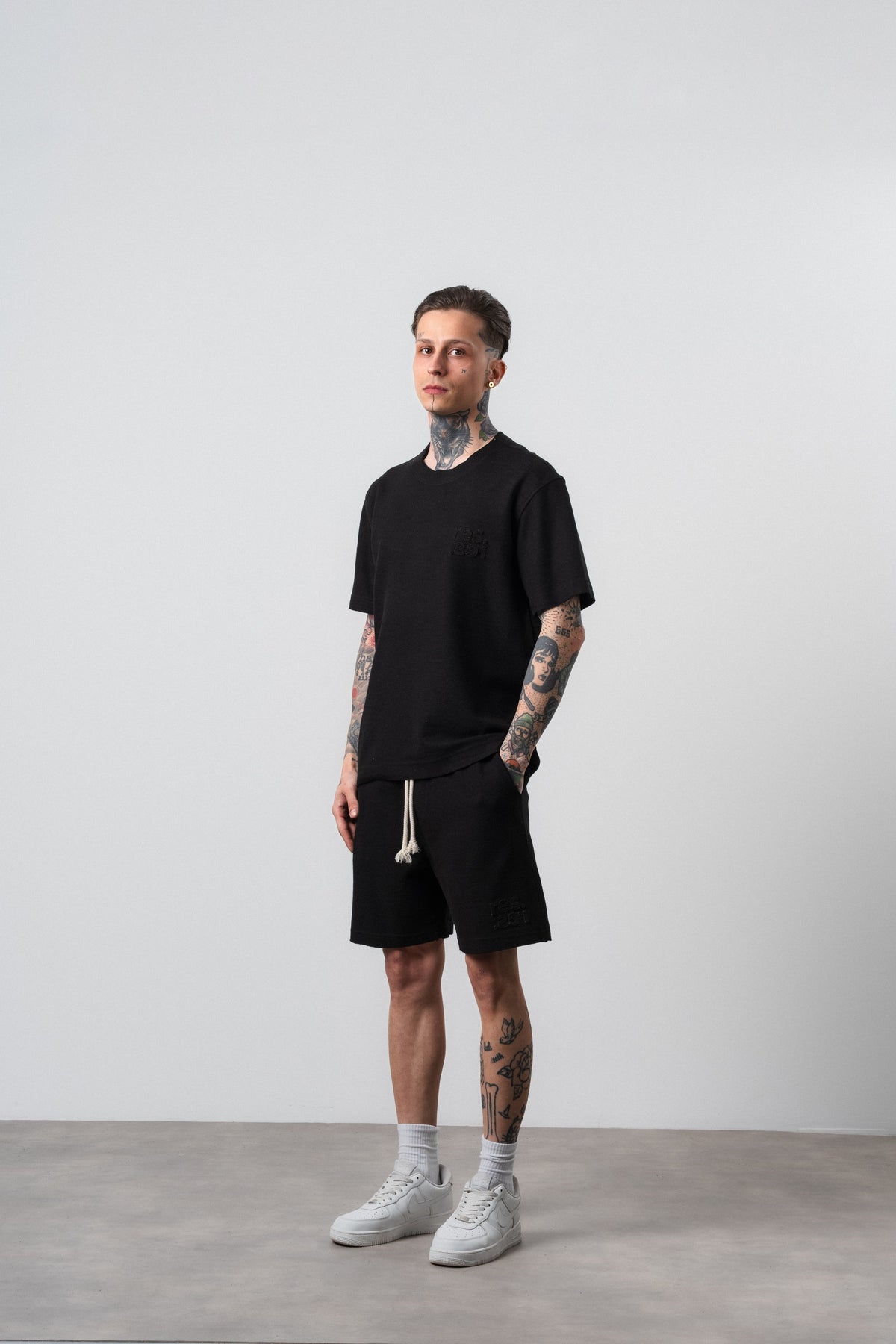 Erkek Pis Dikişli Regular Fit T-Shirt Şort Takım Siyah