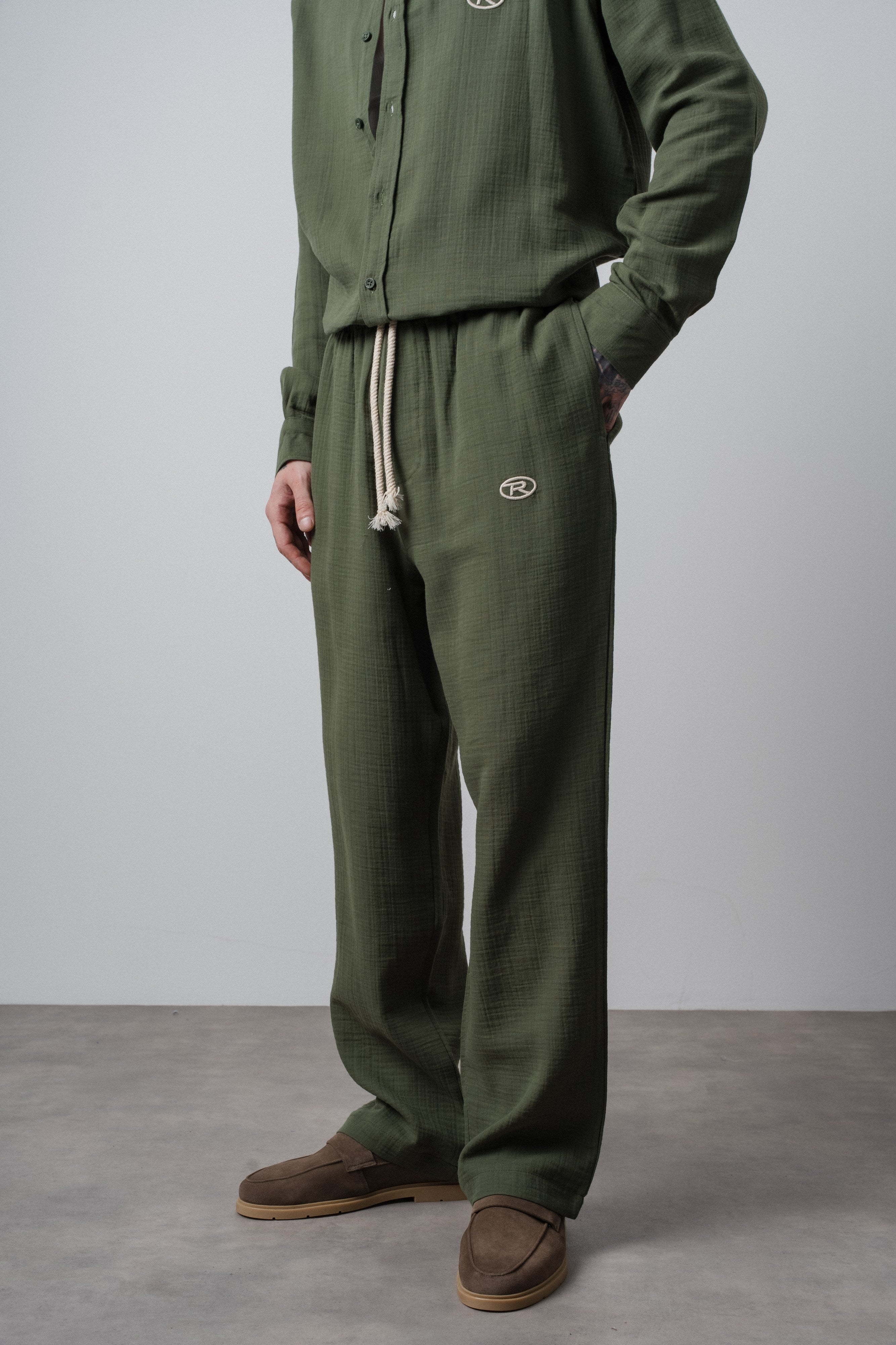 Erkek R Nakışlı Müslin Baggy Pantolon Koyu Haki