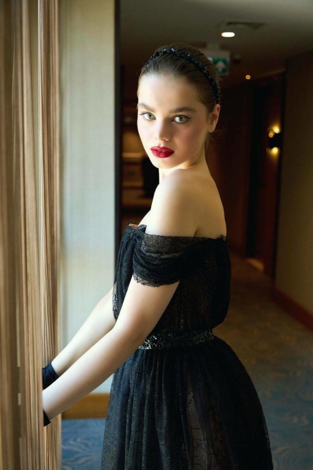 Saléa-Léa French Riviere Lace İn Couture-Elbise-4-milagron.live
