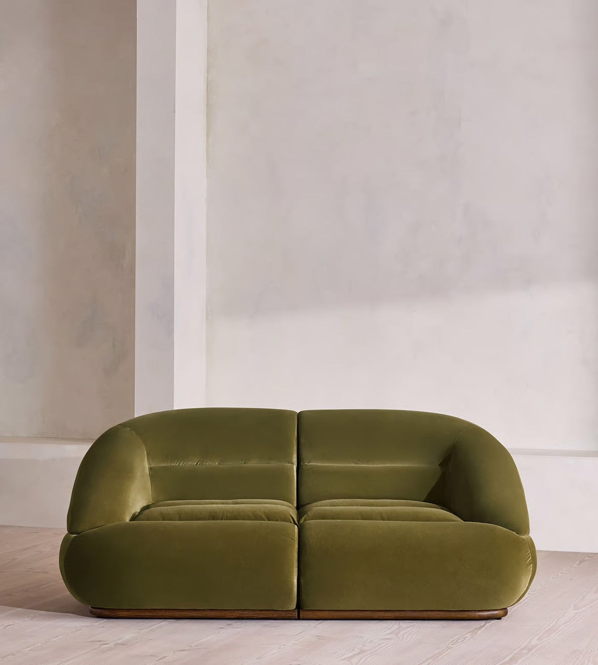 Pernal Sofa