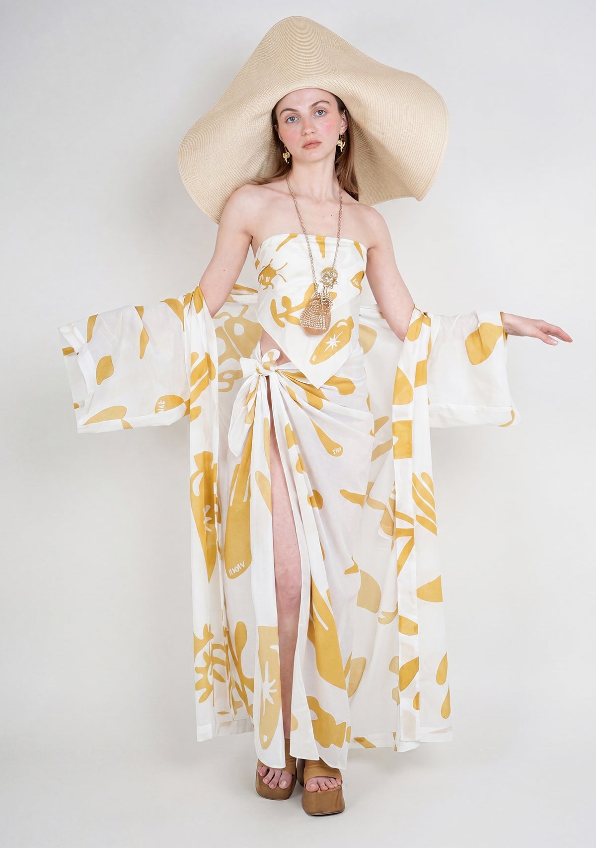 Sukhsuma Light Ritual Kimono
