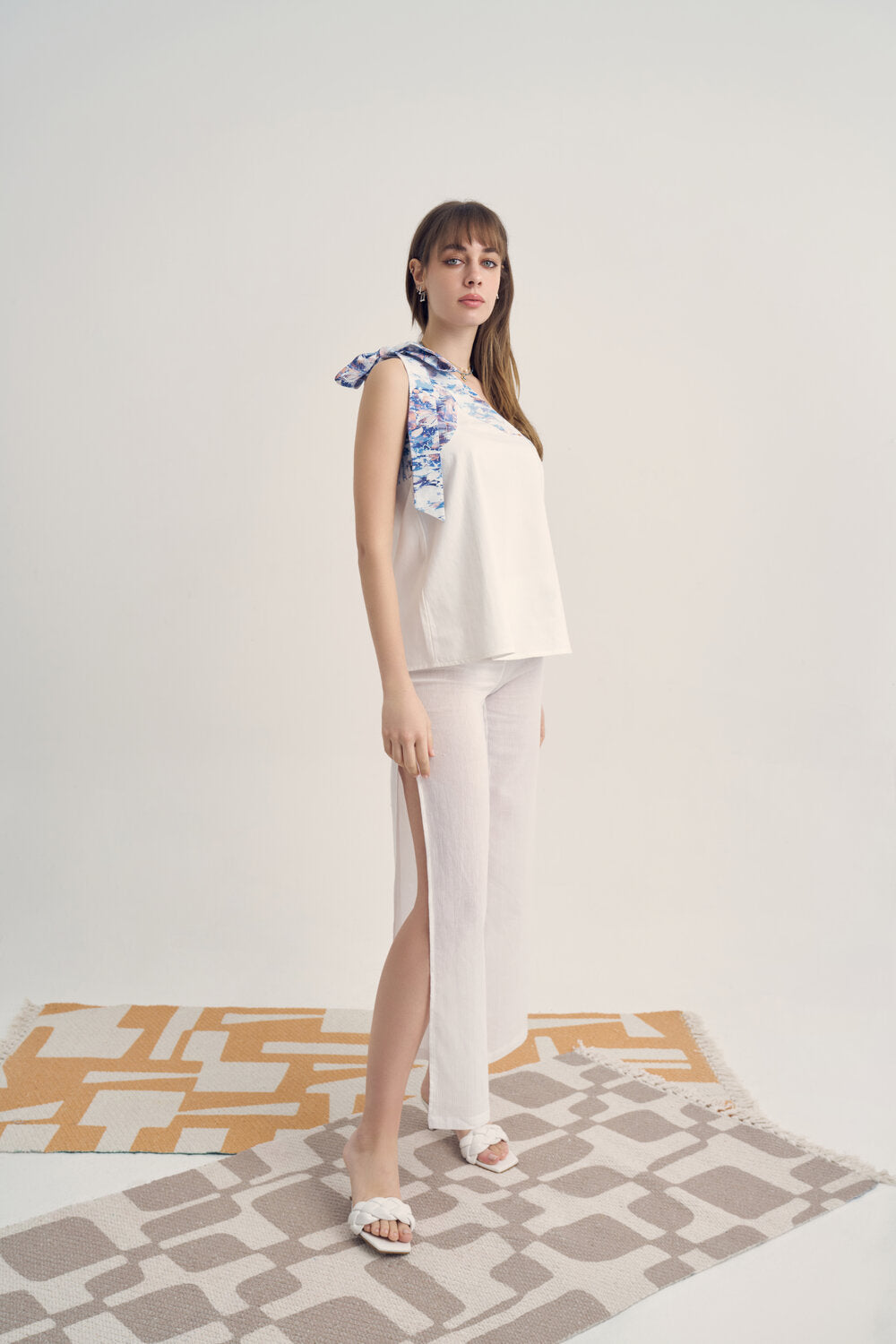 Unexpectedone-Put a Bow on It - Jean Blue-Top-2-milagron.live