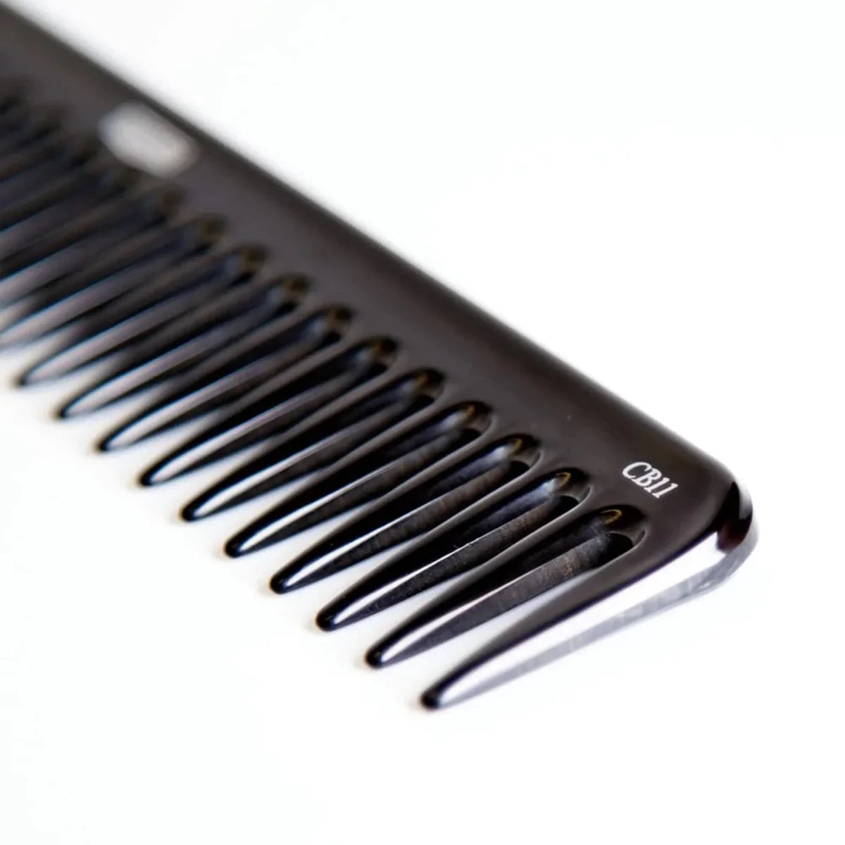 Uppercut Deluxe CB11 Rake Comb - CB11 Tarak