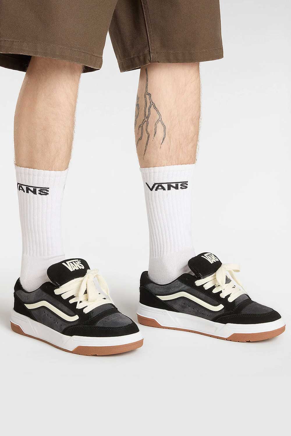 Vans-Hylane Nineties Black-Sneakers-5-milagron.live