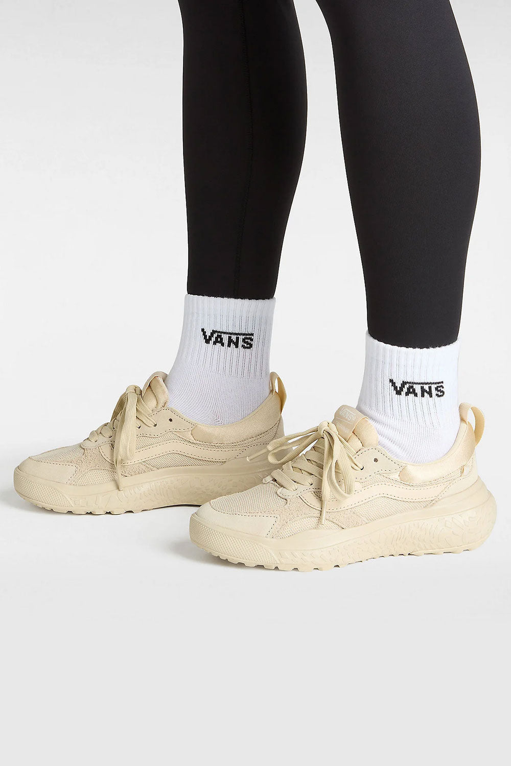 Vans-MTE UltraRange Neo VR3 Cream-Sneakers-5-milagron.live