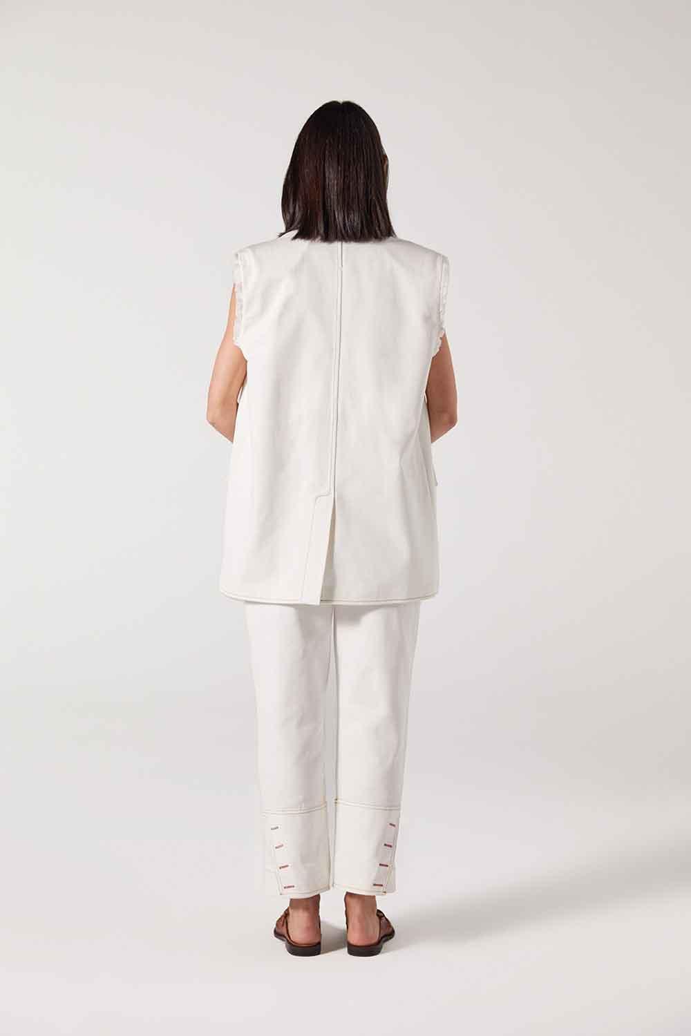 Wabi Sabi-Carol Oversize Beyaz Uzun Yelek-Yelek-4-milagron.live