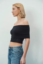 Wear Three Points-Black Swan Top-Top-2-milagron.live
