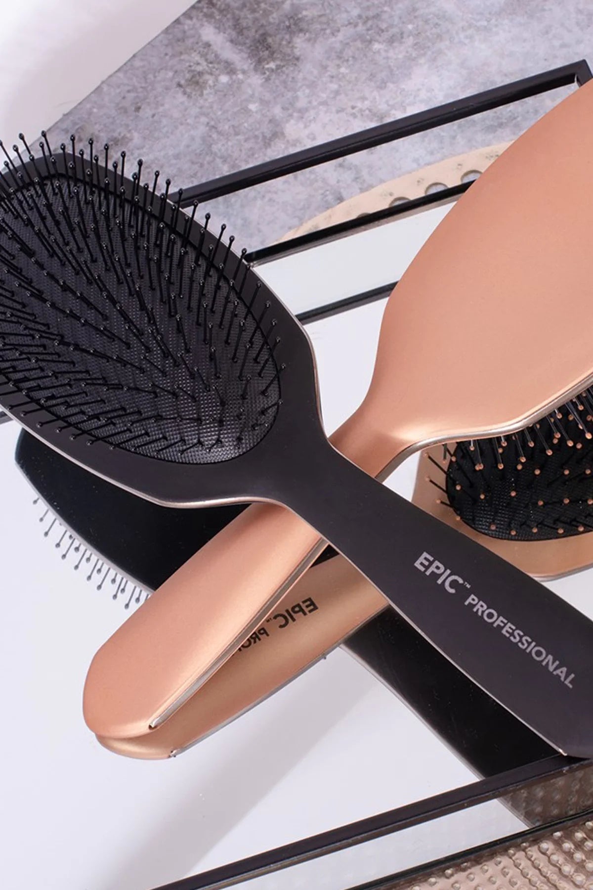 Wet Brush Pro Epic Deluxe Detangler Dolaşık Açıcı Saç Fırçası