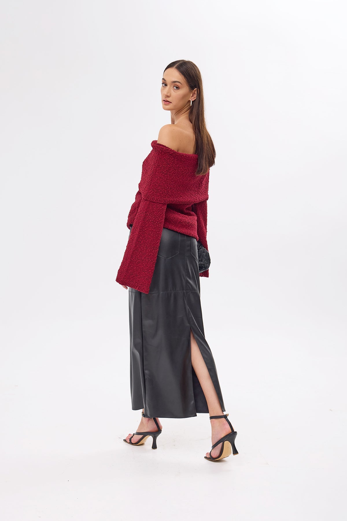 Mozto-Kaia Burgundy Pullover-Kazak & Triko-4-milagron.live