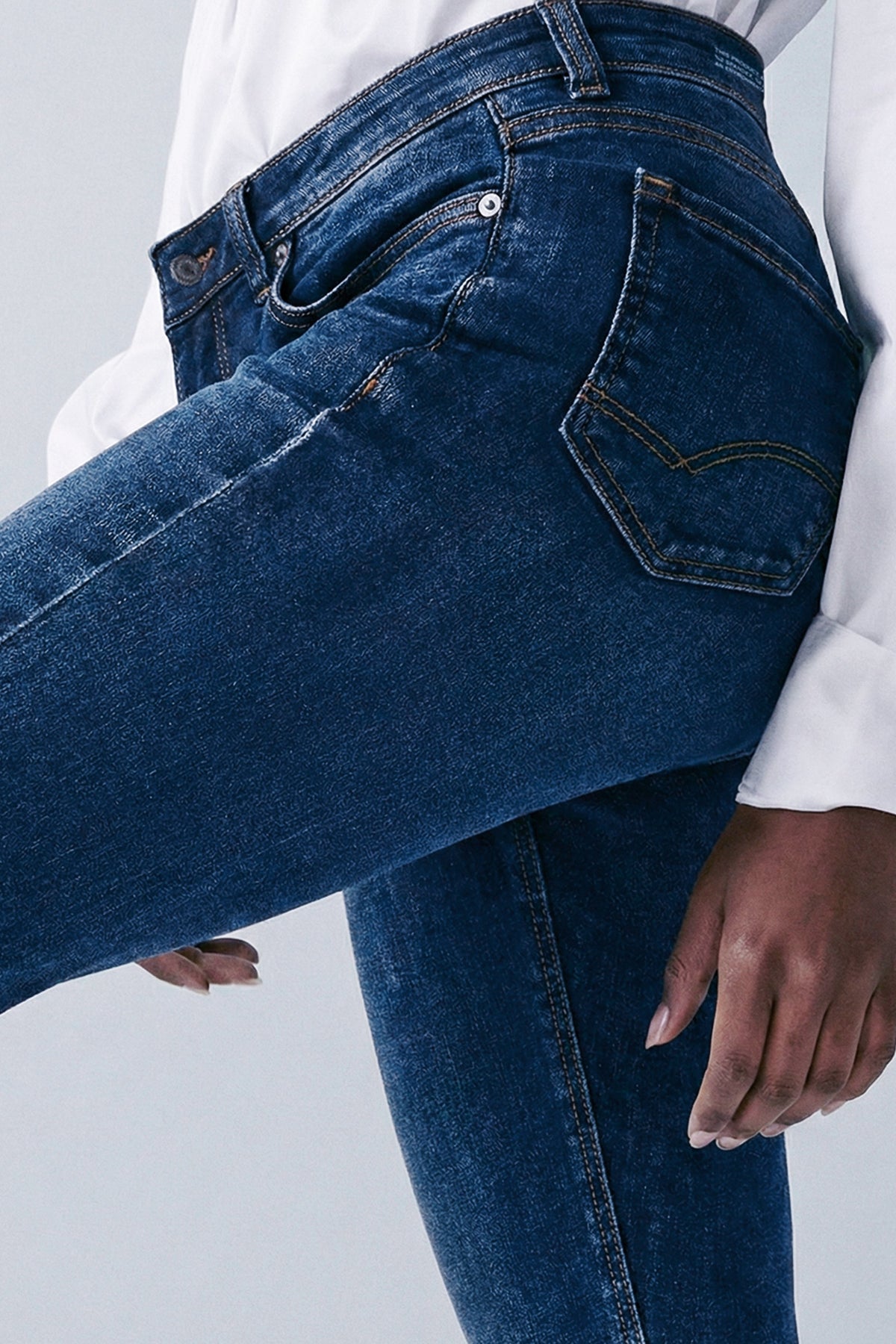 Yüksek Bel Comfort Fit Kadın Jean Pantolon, Lacivert - 2