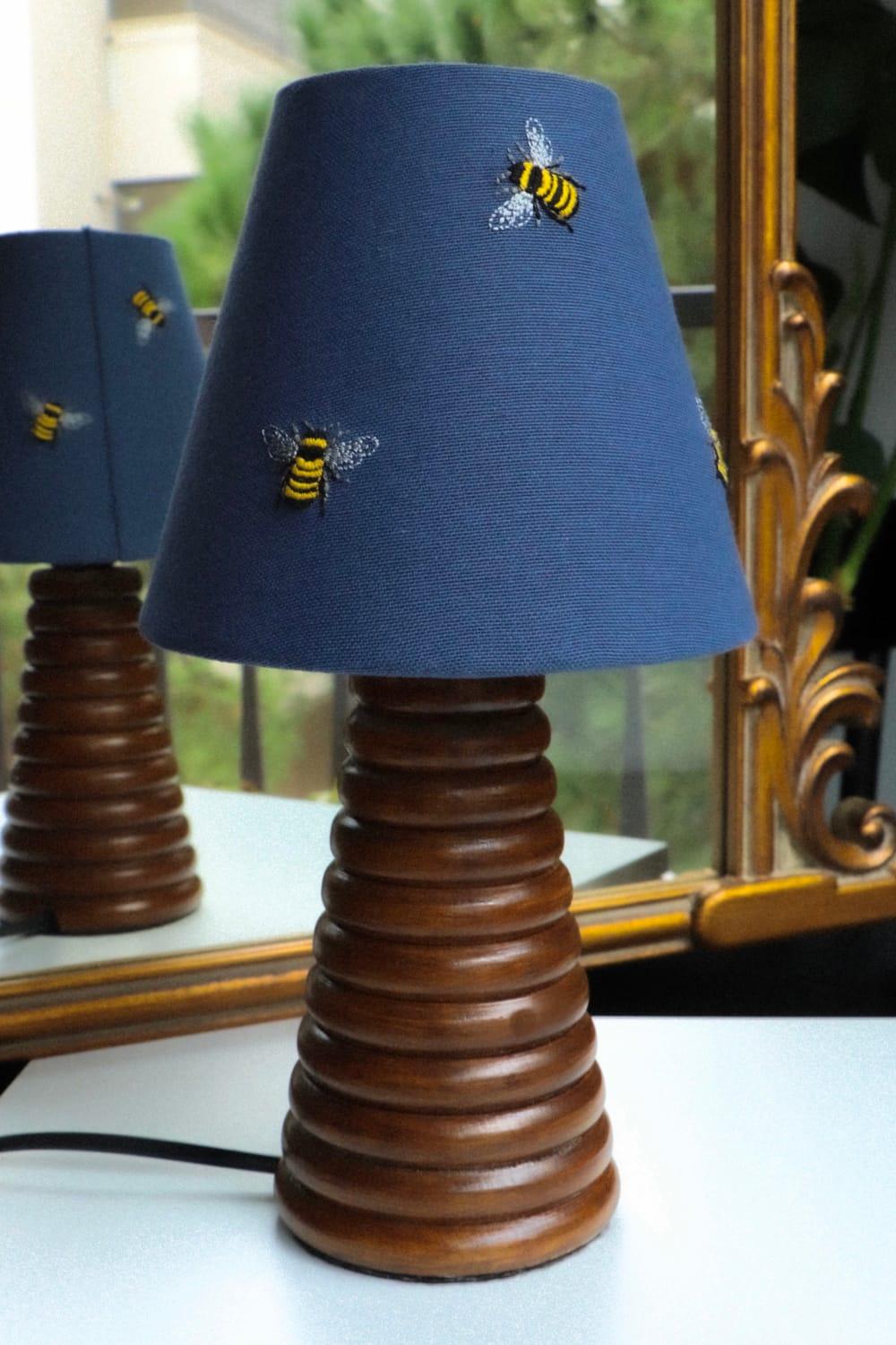 Giran Maye-Bees Are Around Navy Mini Lamp-Abajur-2-milagron.live
